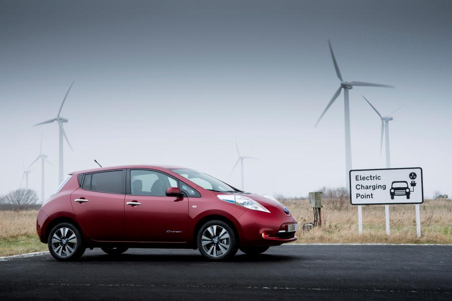  Nissan Leaf 2013 года  (фото 30 из 63)